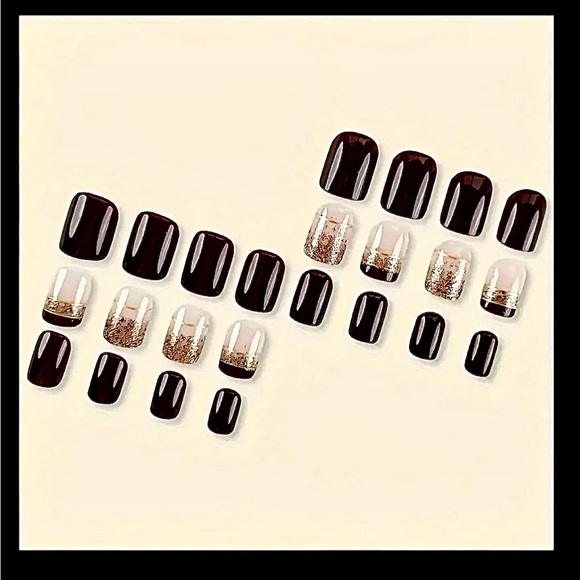 NWOT~ Full Cover Press on Nails, Set of 24 Count. Nail Glue Included - Picture 8 of 11